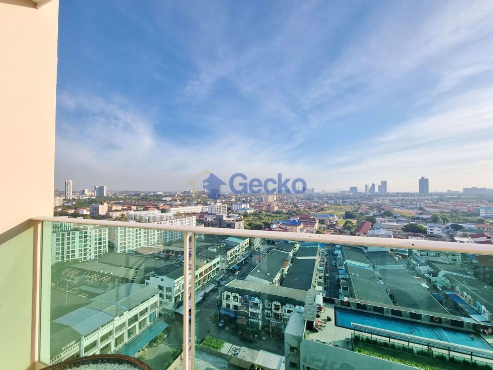 1 ห้องนอน คอนโดมิเนี่ยม in City Garden Tower พัทยาใต้ C010430 (Photo 1)