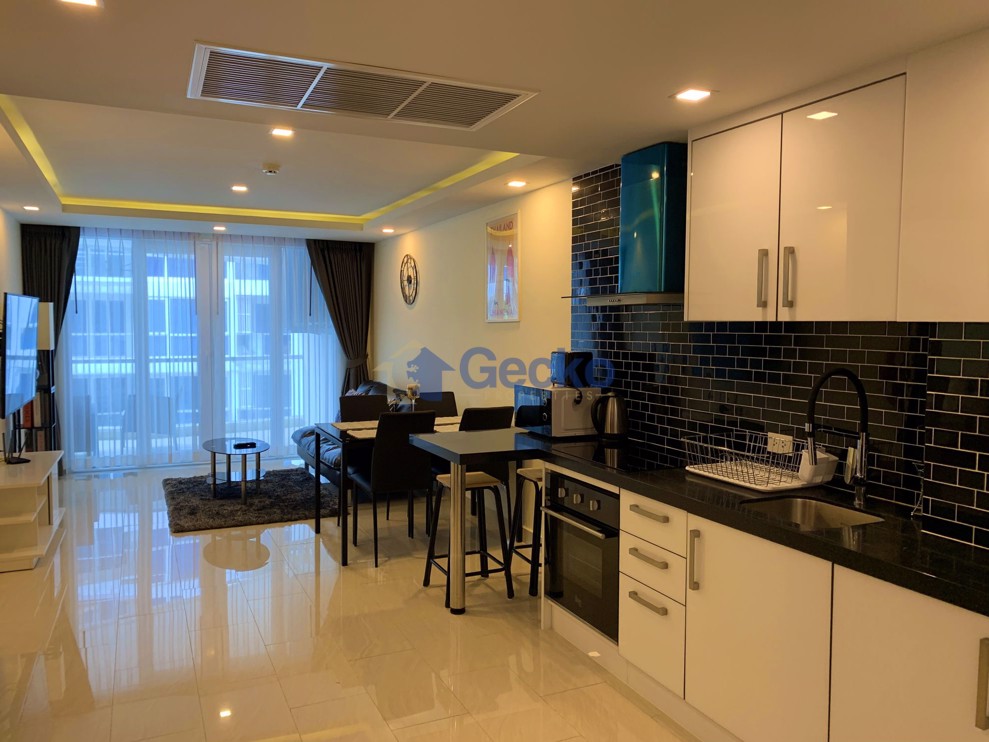 1 Bedroom Condo in Grand Avenue Residence Central Pattaya C008121 (Photo 2)