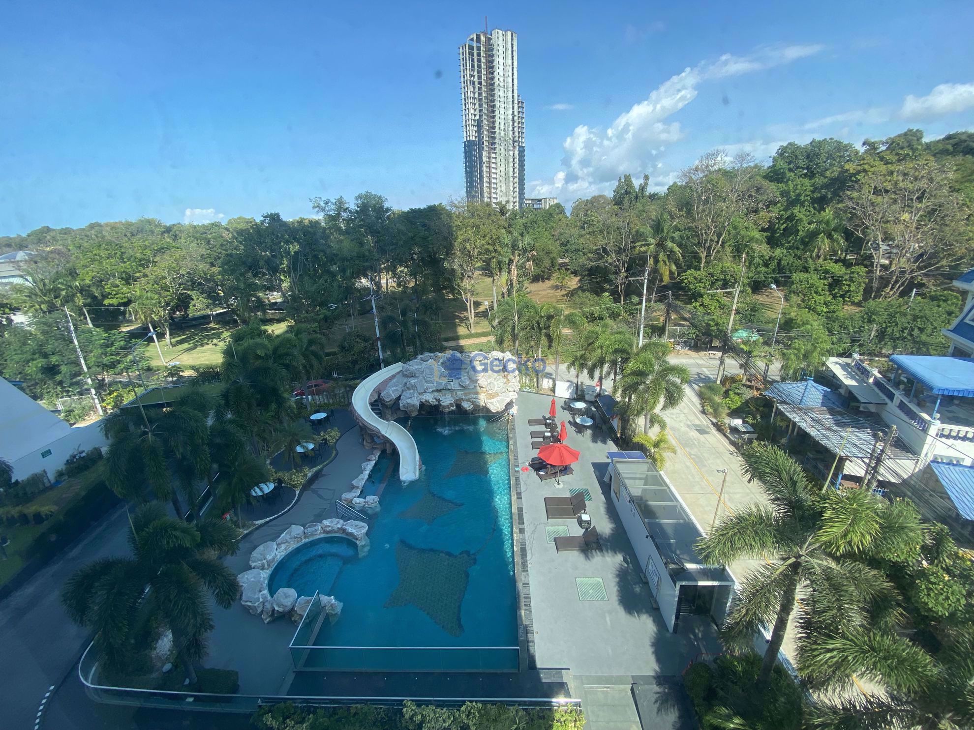 2 Bedrooms Condo in Amari Residence Pratumnak C010460
