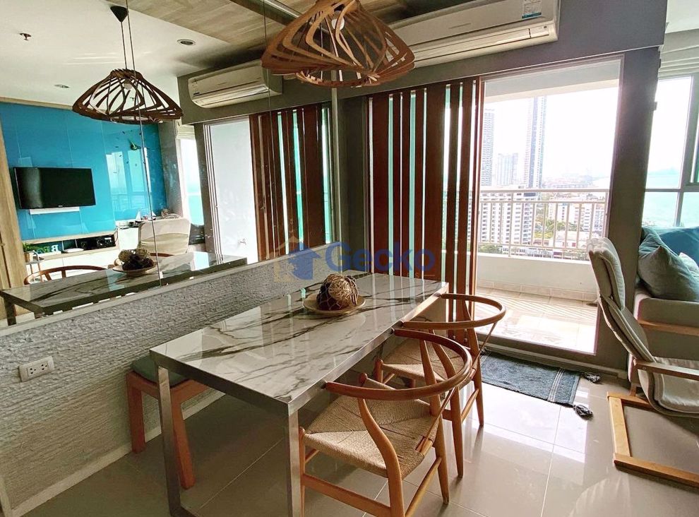 2 Bedrooms Condo in Lumpini Seaview Jomtien Jomtien C010500 (Photo 3)