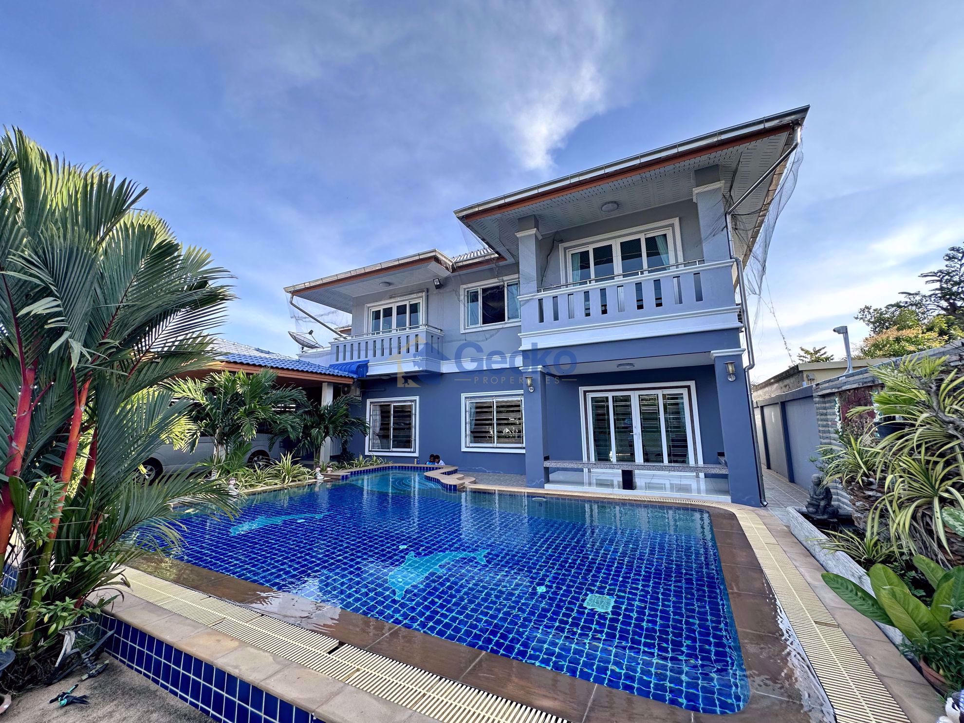 4 Bedrooms House  East Pattaya H010501