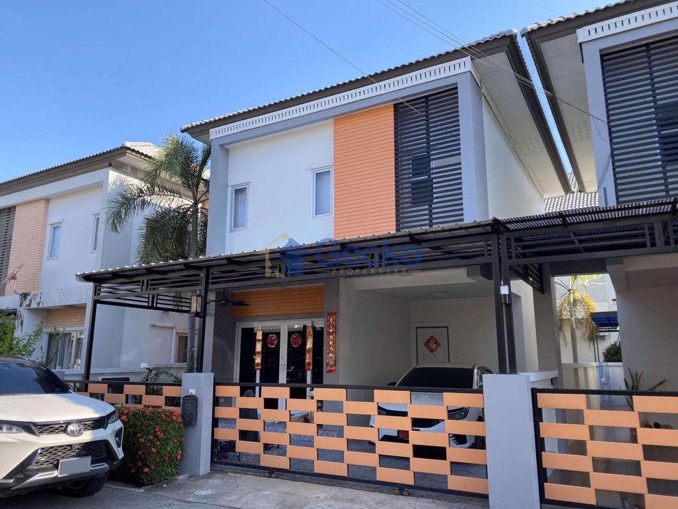 3 ห้องนอน บ้าน in Patta Village  พัทยาตะวันออก H003261 (Cover Photo)
