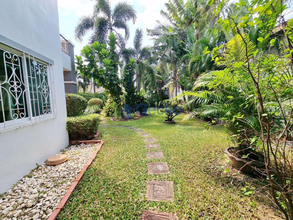 3 Bedrooms bed in House in Green Field Villa 2 in East Pattaya H009296 (Photo 2)