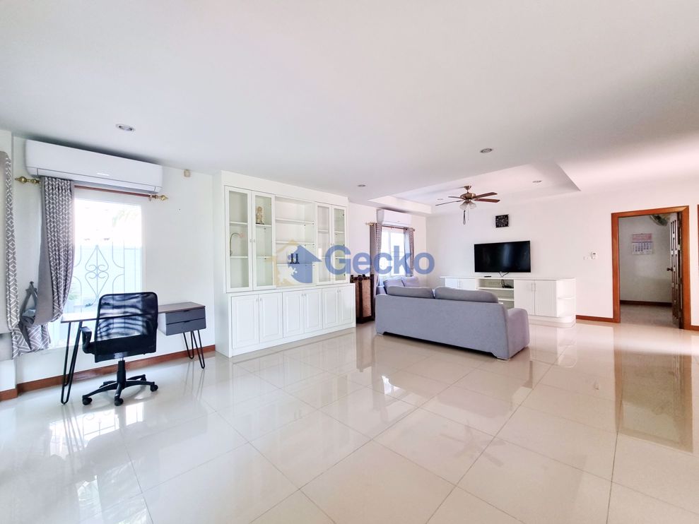 3 Bedrooms bed in House in Green Field Villa 2 in East Pattaya H009296 (Photo 4)