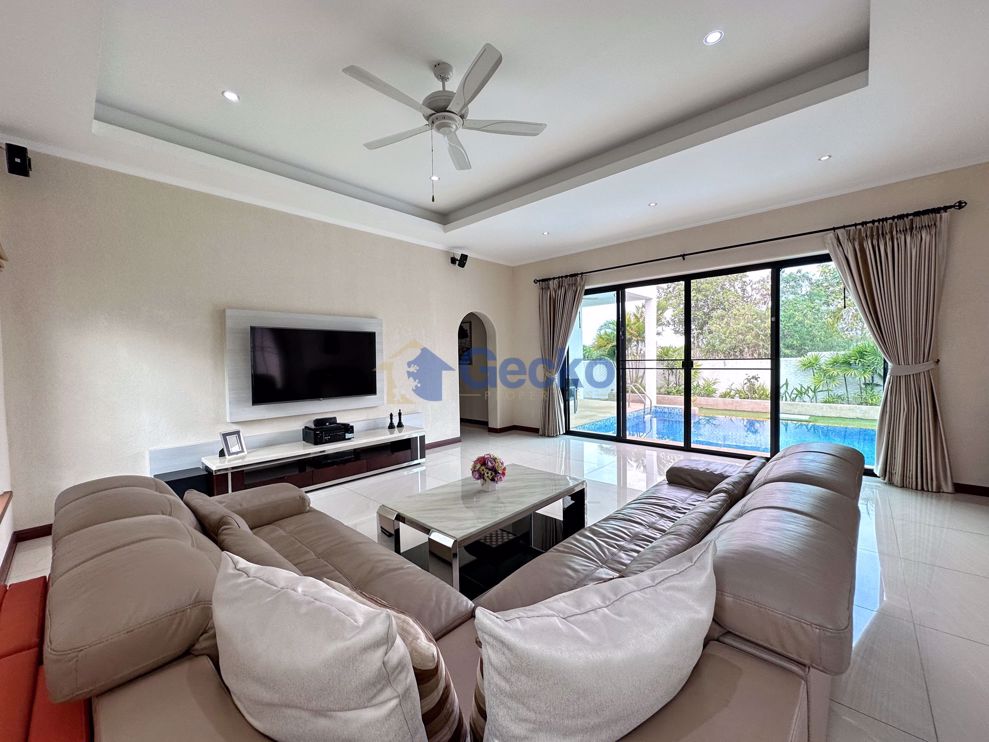 4 ห้องนอน บ้าน เข้า ซานต้ามาเรีย  พัทยาตะวันออก H002735 (Photo 4)