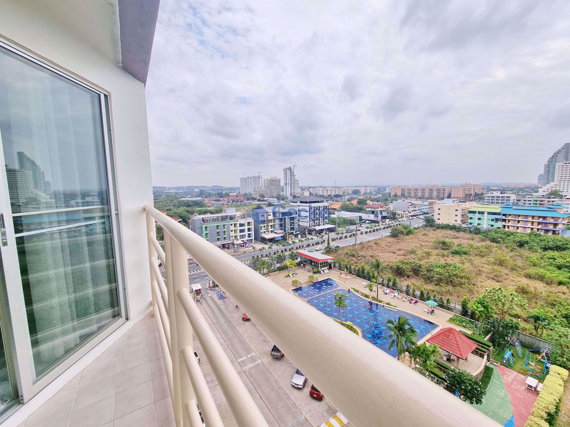 1 Bedroom Condo in Jomtien Beach Condo Jomtien C010562