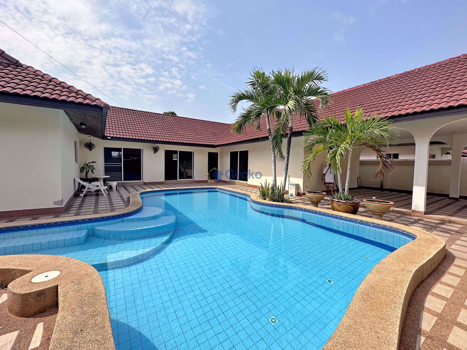 3 ห้องนอน บ้าน in Park View Court  พัทยาตะวันออก H010541