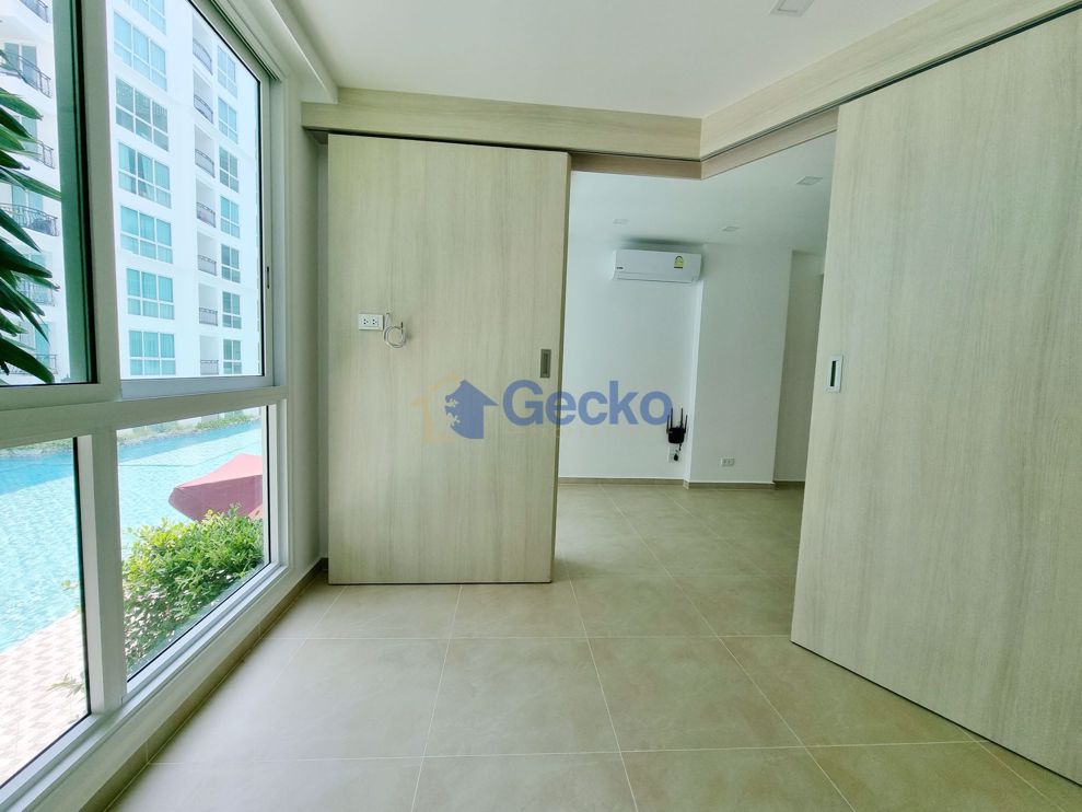 1 Bedroom Condo in City Garden Olympus South Pattaya C010572 (Photo 3)