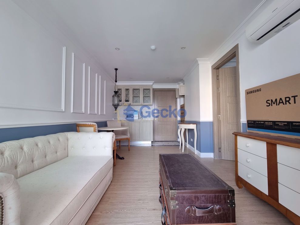 1 Bedroom Condo in Seven Seas Cote D'Azur Na Jomtien C010578 (Photo 4)