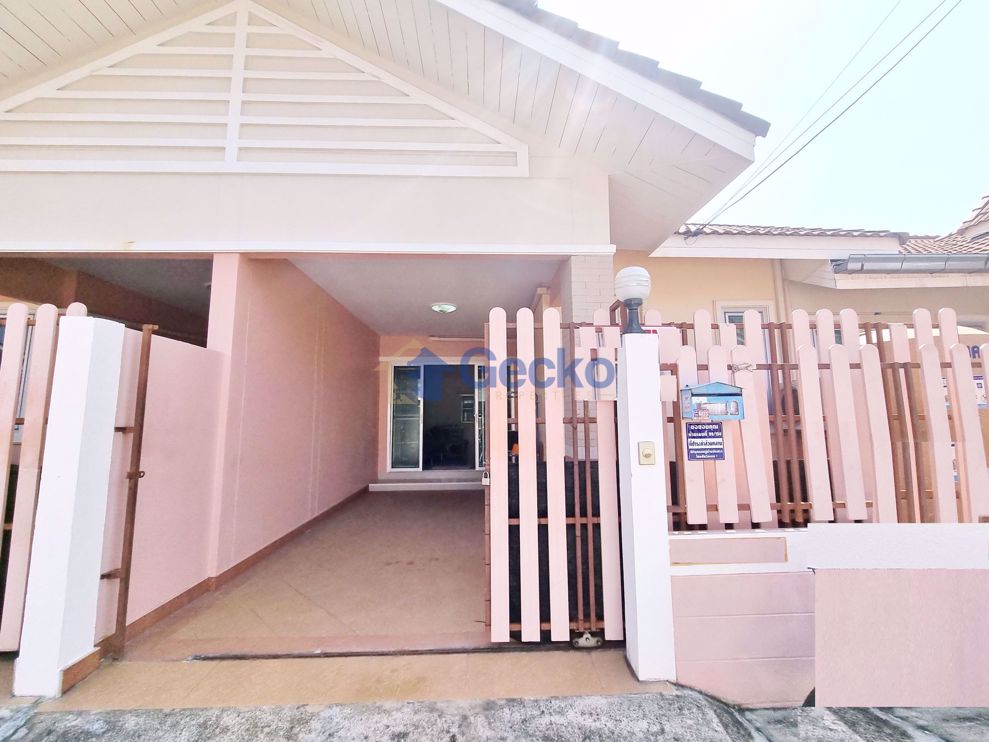 2 ห้องนอน บ้าน in Chokchai Village 7  พัทยาตะวันออก H009447 (Cover Photo)