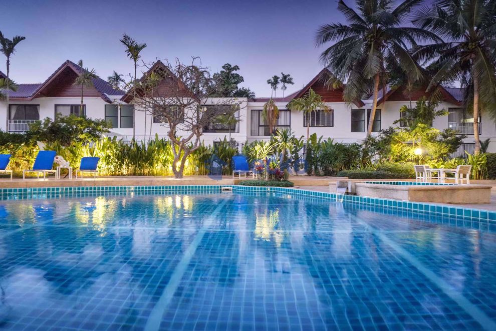 8 Bedrooms House in Chateaudale Thai Bali Villa  Jomtien H010595 (Cover Photo)