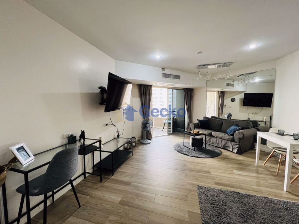 Studio Condo in Markland North Pattaya C010605 (Photo 4)