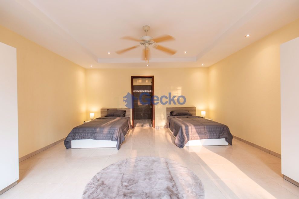 4 Bedrooms House in Siam Royal View  East Pattaya H010628 (Photo 4)