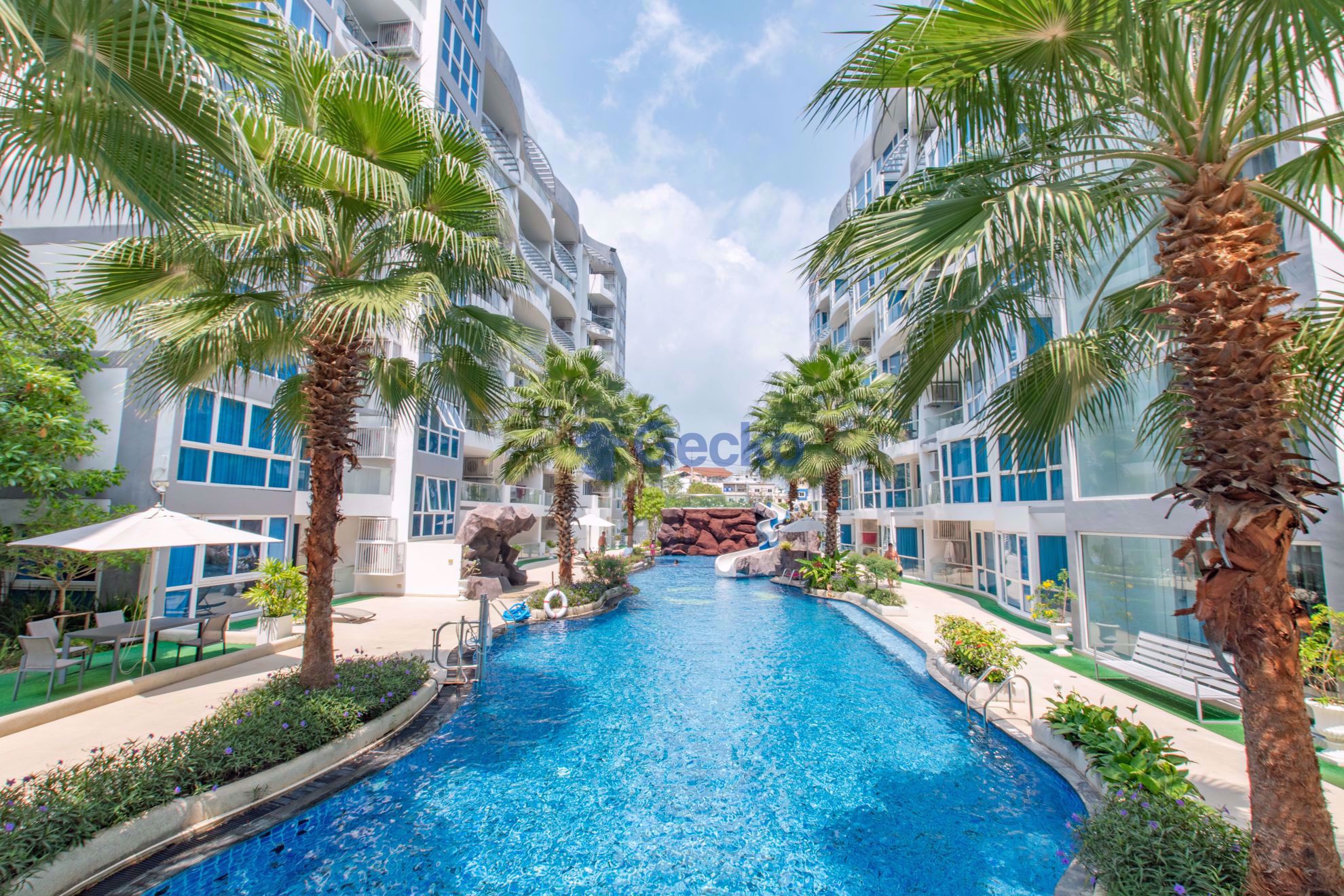 1 Bedroom Condo in Grand Avenue Central Pattaya C008403