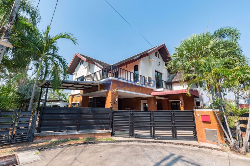3 ห้องนอน บ้าน in Baan Mantara  พัทยาตะวันออก H009812 (Photo 2)