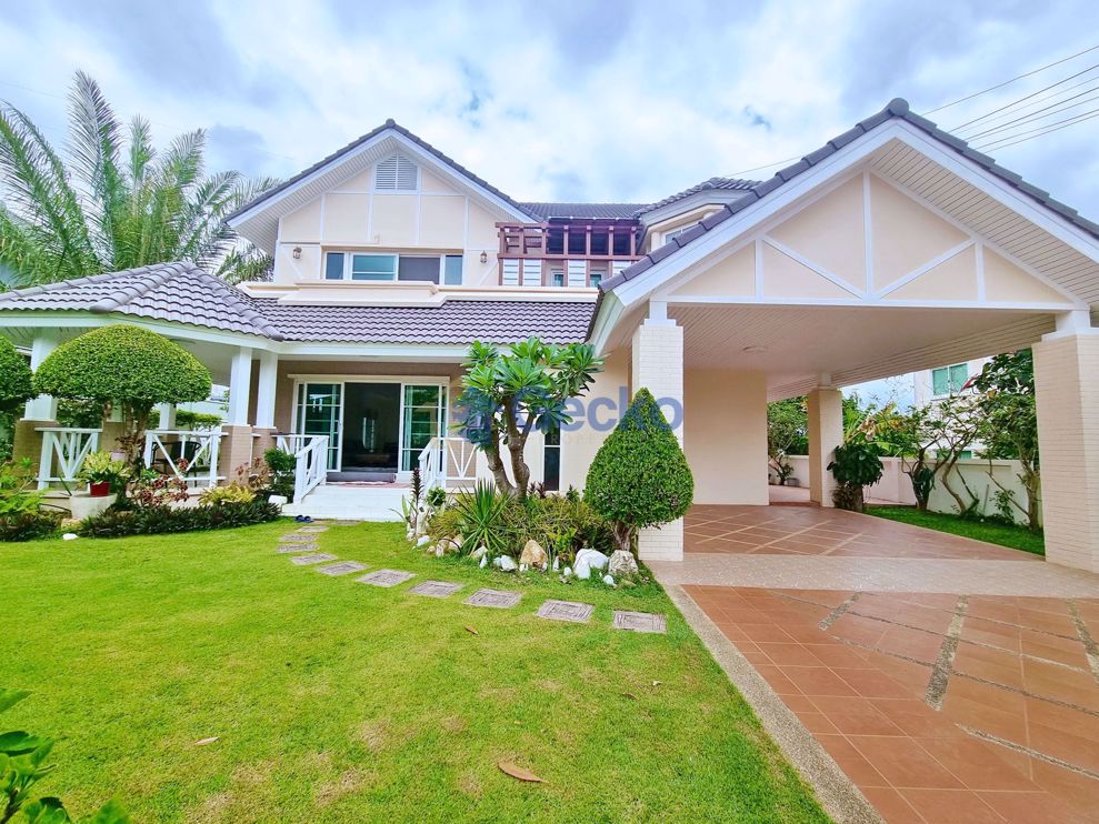 3 Bedrooms House in Central Park Hillside Village  East Pattaya H010665 (Cover Photo)