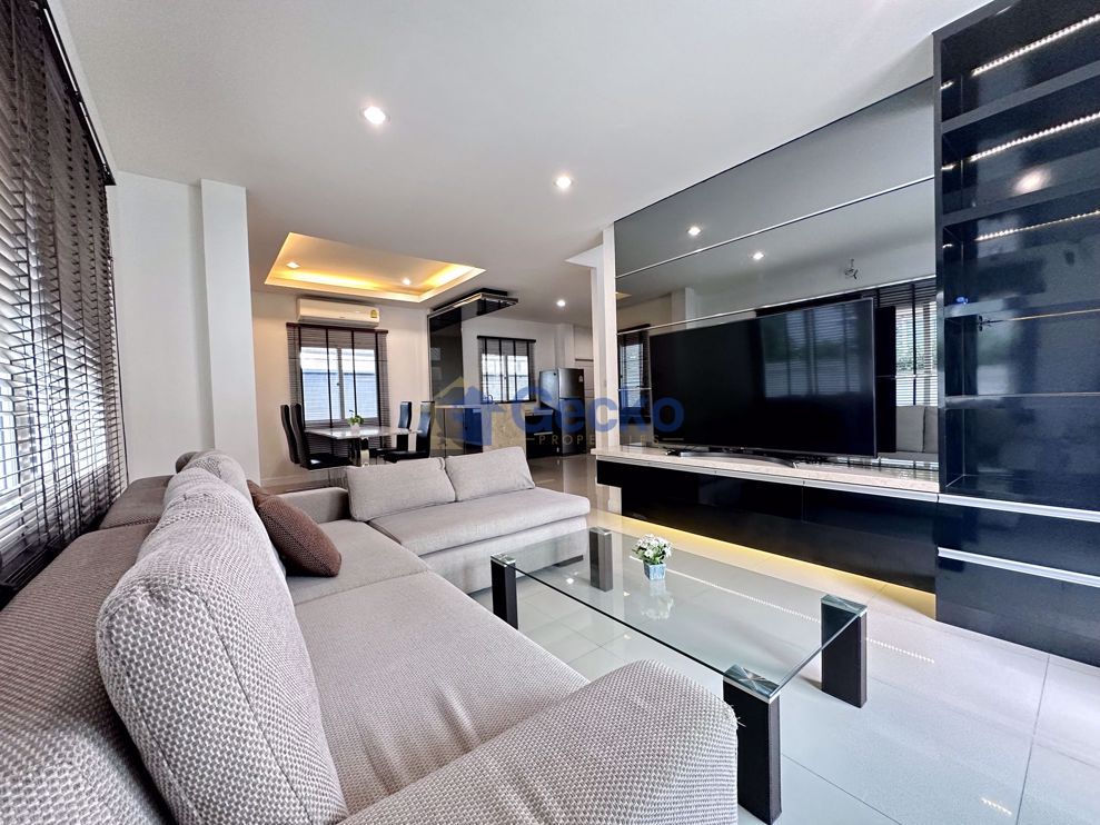 3 Bedrooms House in The Pattalet  East Pattaya H010666 (Photo 3)