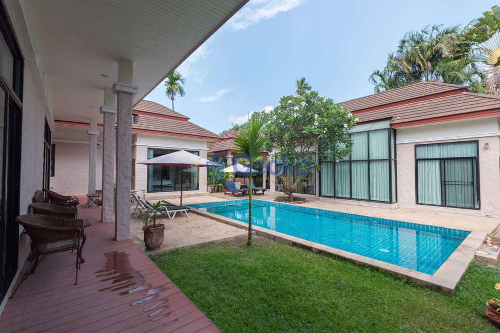 4 ห้องนอน บ้าน in Baan Anda  พัทยาตะวันออก H010669 (Photo 3)