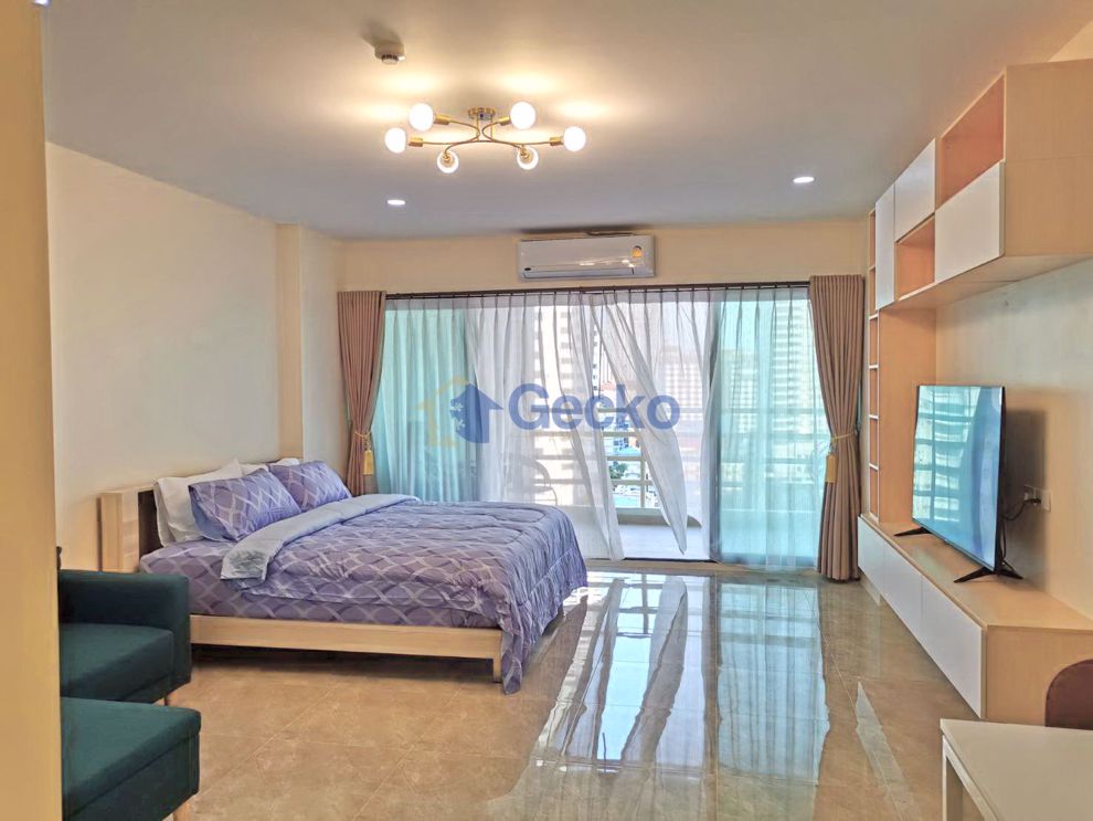 สตูดิโอ คอนโดมิเนี่ยม in View Talay 5 จอมเทียน C010675 (Photo 2)
