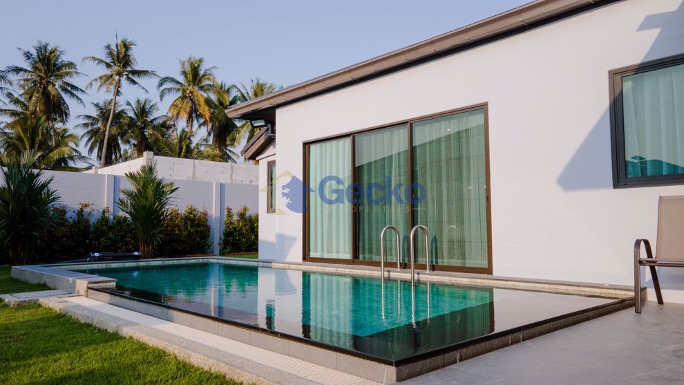 3 Bedrooms House in Baan Pattaya 6  Huay Yai H010747 (Photo 2)