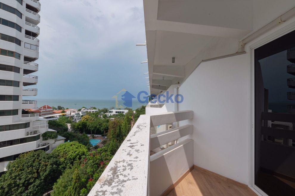 Studio Condo in Jomtien Condotel Jomtien C010758 (Photo 1)