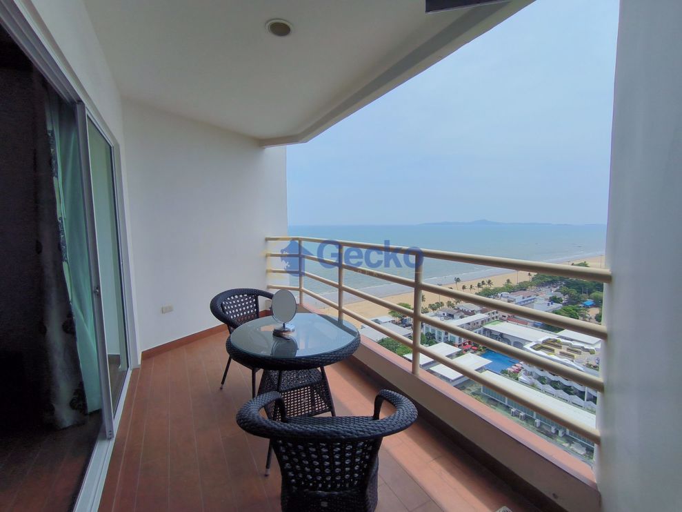 1 Bedroom Condo in View Talay 8 Jomtien C010771 (Photo 3)