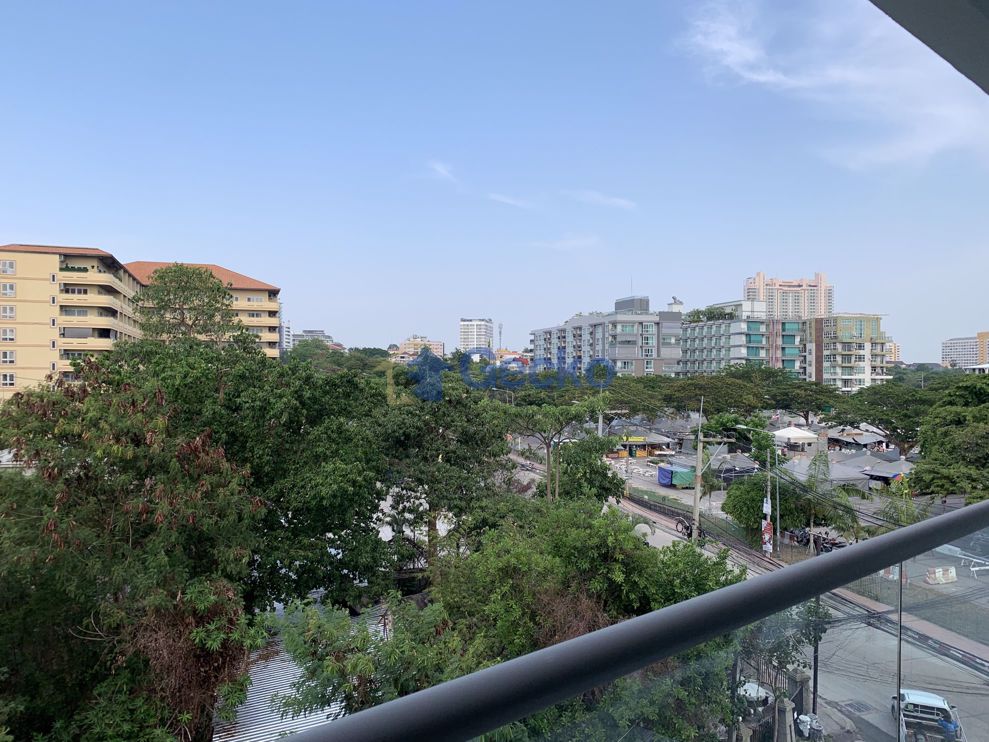 สตูดิโอ คอนโดมิเนี่ยม in Nova Ocean View พระตำหนัก C010786 (Photo 1)