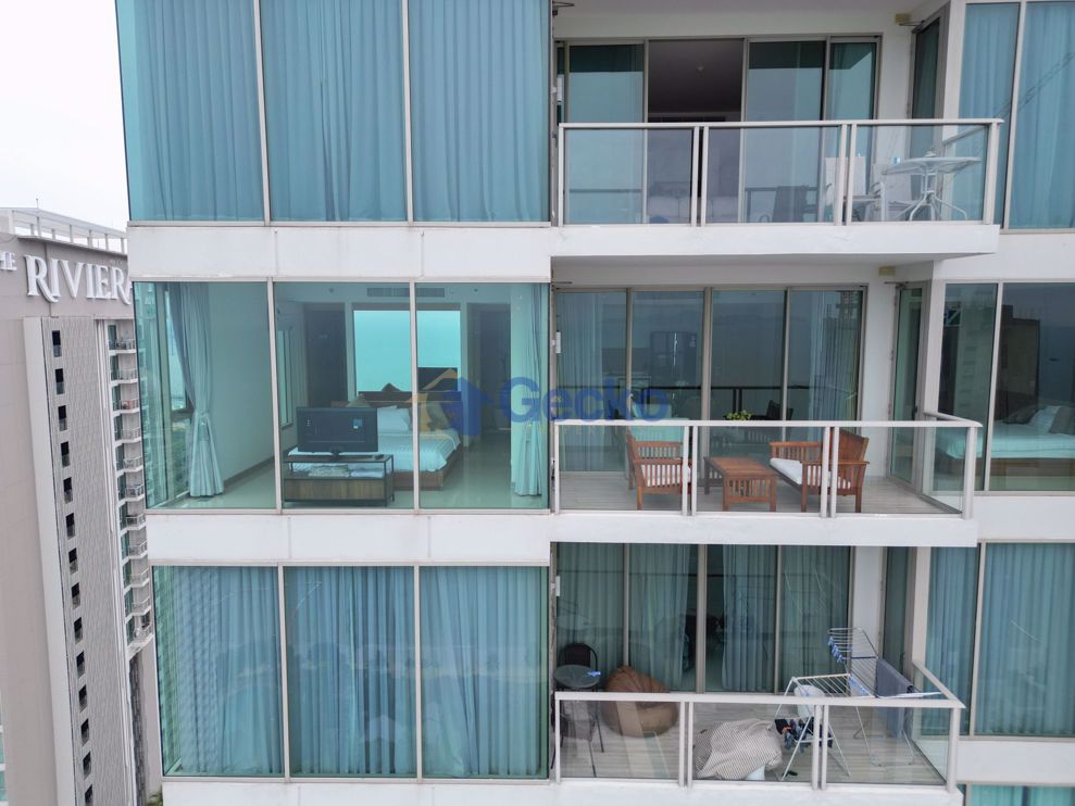 Classy condo for sale in “The Riviera Wongamat”, Wongamat C5034 (Photo 4)