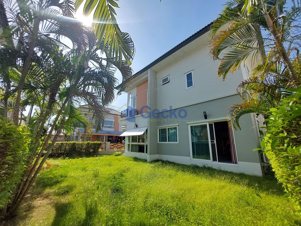 3 ห้องนอน บ้าน in Patta Village  พัทยาตะวันออก H007626 (Photo 1)