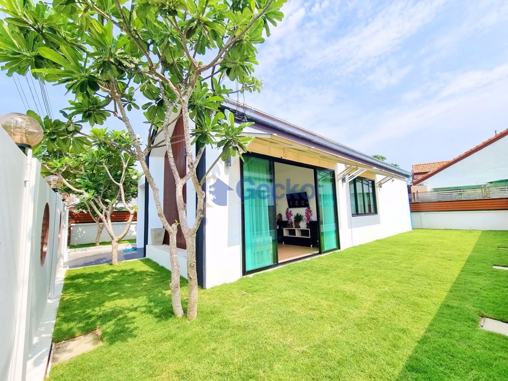 2 Bedrooms House in Park Village  East Pattaya H010820 (Photo 1)