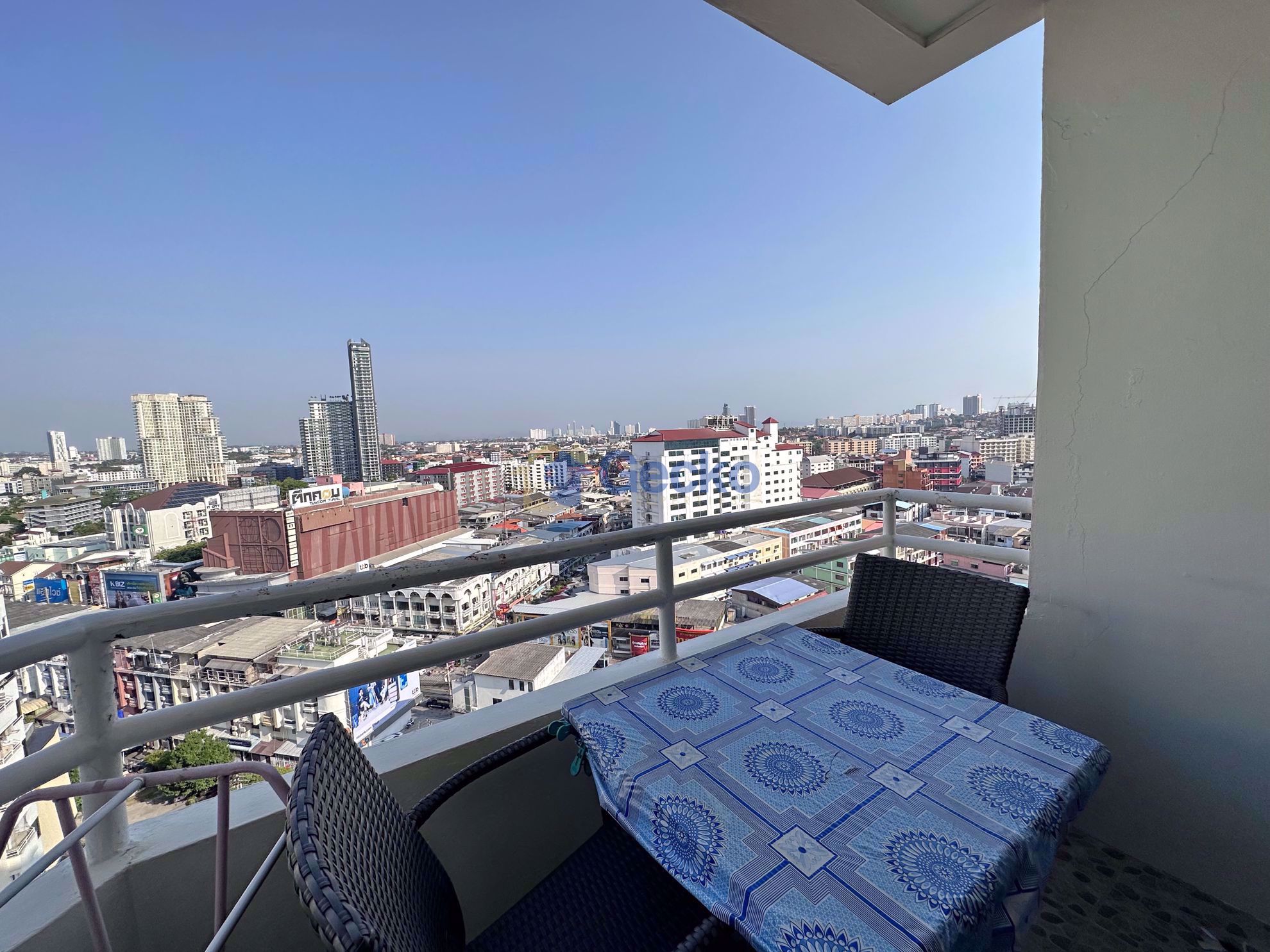 1 ห้องนอน คอนโดมิเนี่ยม in Center Condotel พัทยาใต้ C010824