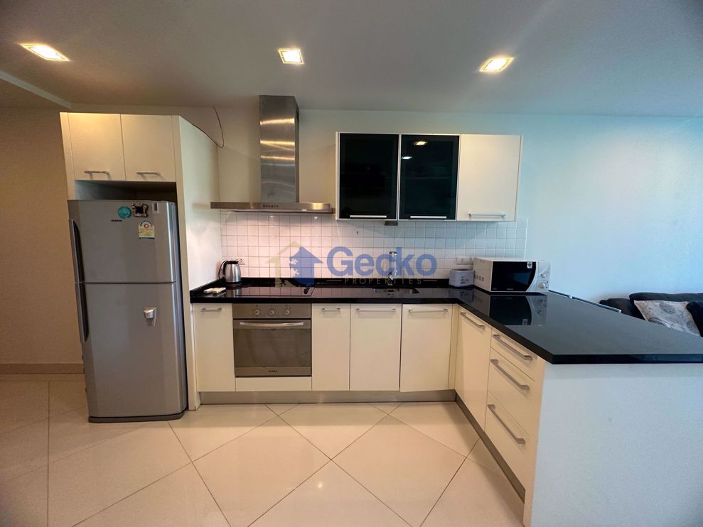 2 Bedrooms Condo in Laguna Heights Wongamat C007231 (Photo 2)