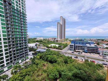 Jomtien Condo - C010835