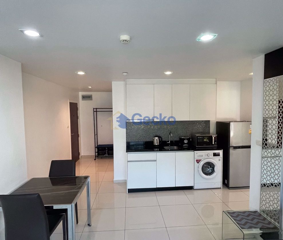1 Bedroom Condo in Art on the Hill Pratumnak C009206 (Photo 1)