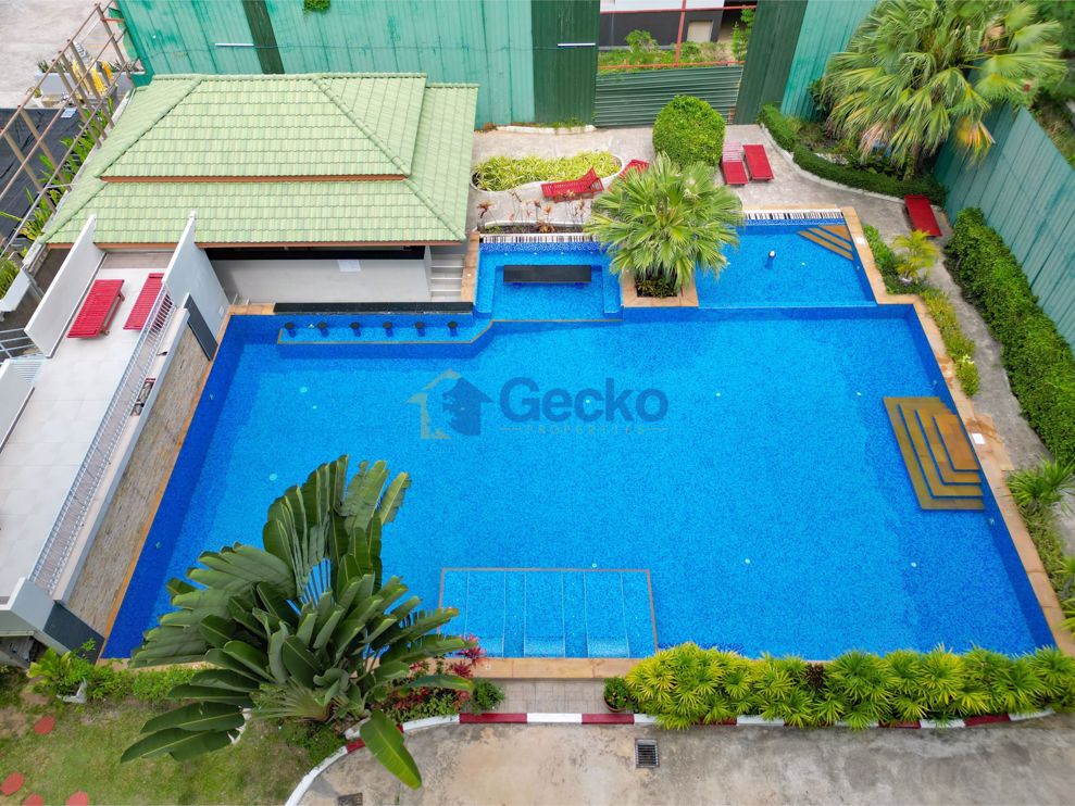 1 ห้องนอน คอนโดมิเนี่ยม in ทิวดอร์ คอร์ท พระตำหนัก C009789 (Photo 3)