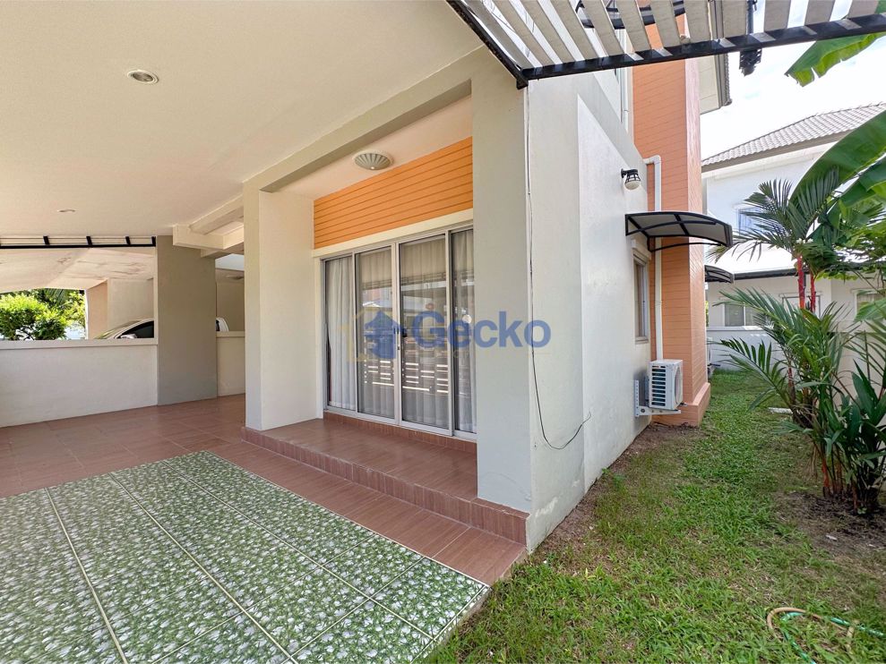 3 ห้องนอน บ้าน in Patta Village  พัทยาตะวันออก H010888 (Photo 3)