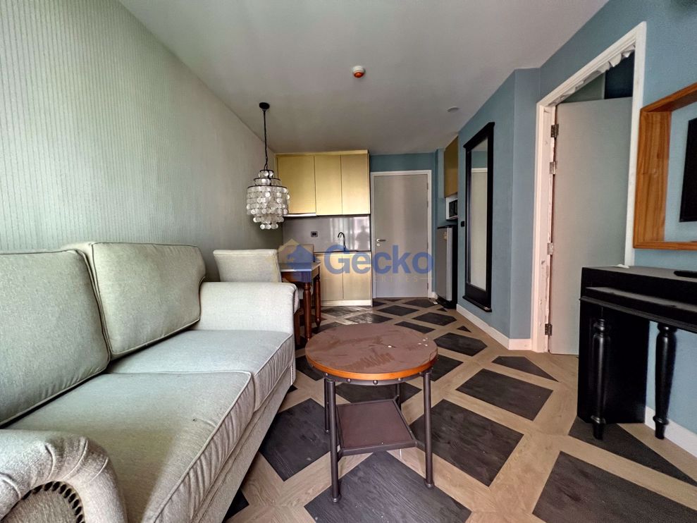 1 Bedroom Condo in Espana Jomtien C010911 (Photo 4)