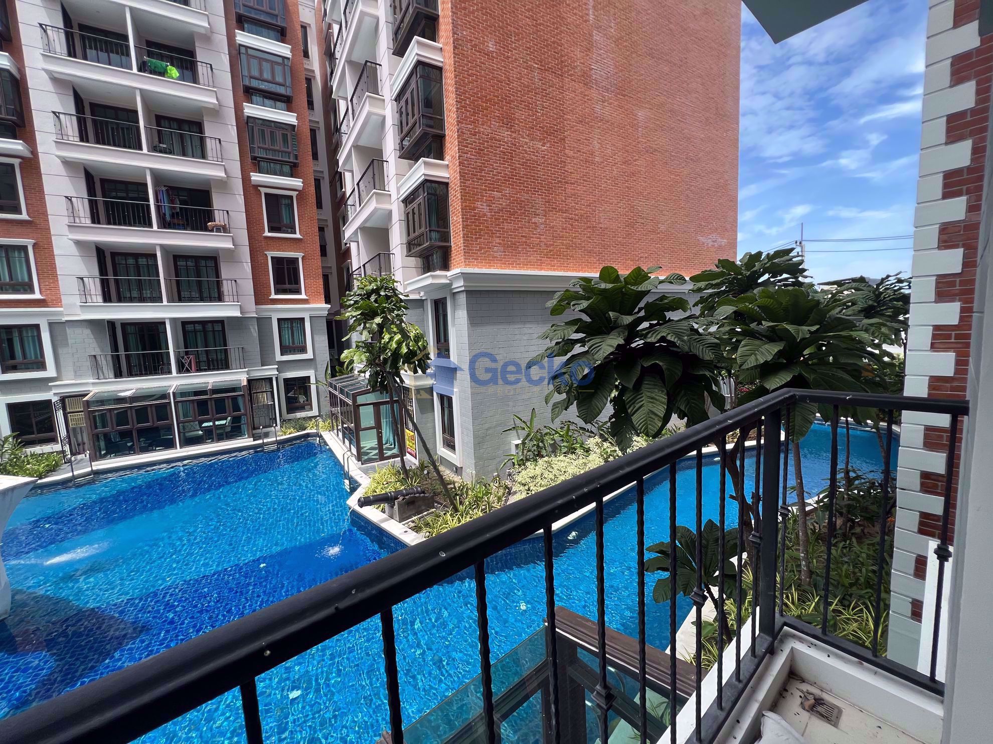 1 Bedroom Condo in Espana Jomtien C010915