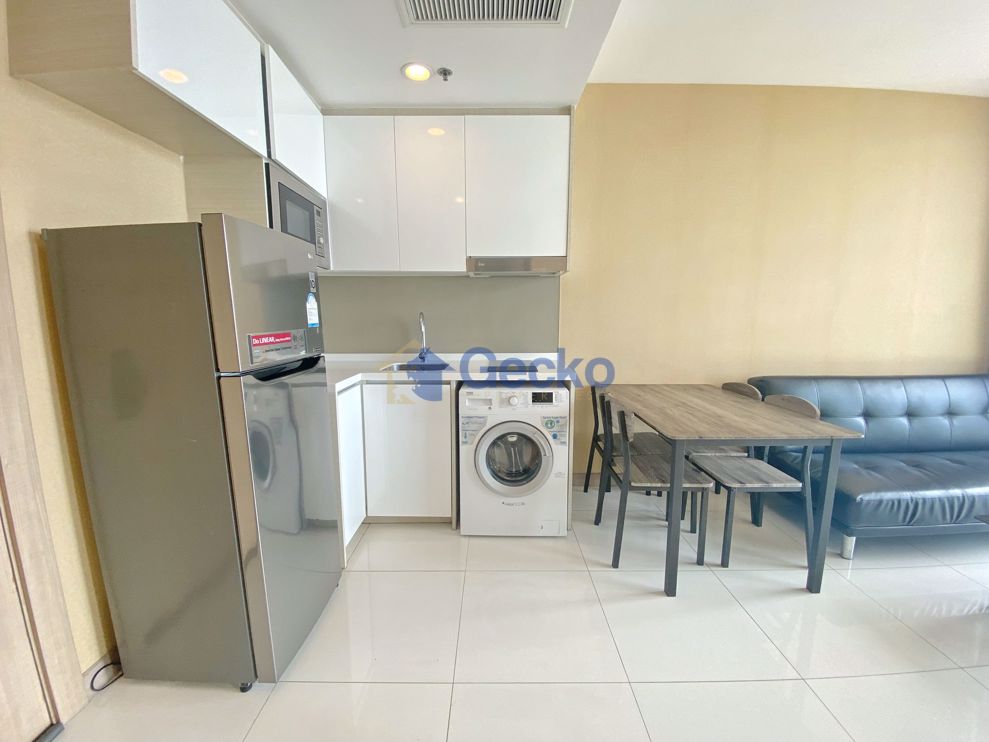 1 ห้องนอน คอนโดมิเนี่ยม in The Riviera Wongamat วงศ์อมาตย์ C010932 (Photo 1)