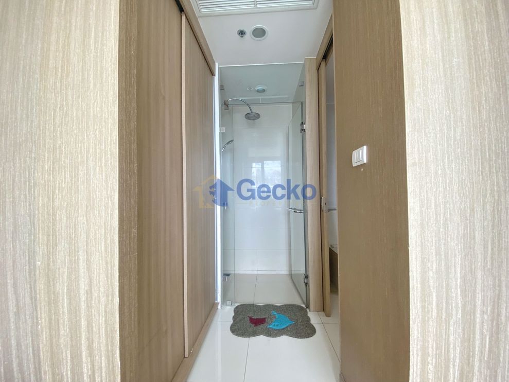 1 ห้องนอน คอนโดมิเนี่ยม in The Riviera Wongamat วงศ์อมาตย์ C010932 (Photo 4)