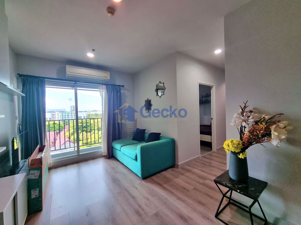 2 Bedrooms Condo in Centric Sea Central Pattaya C010935 (Photo 1)