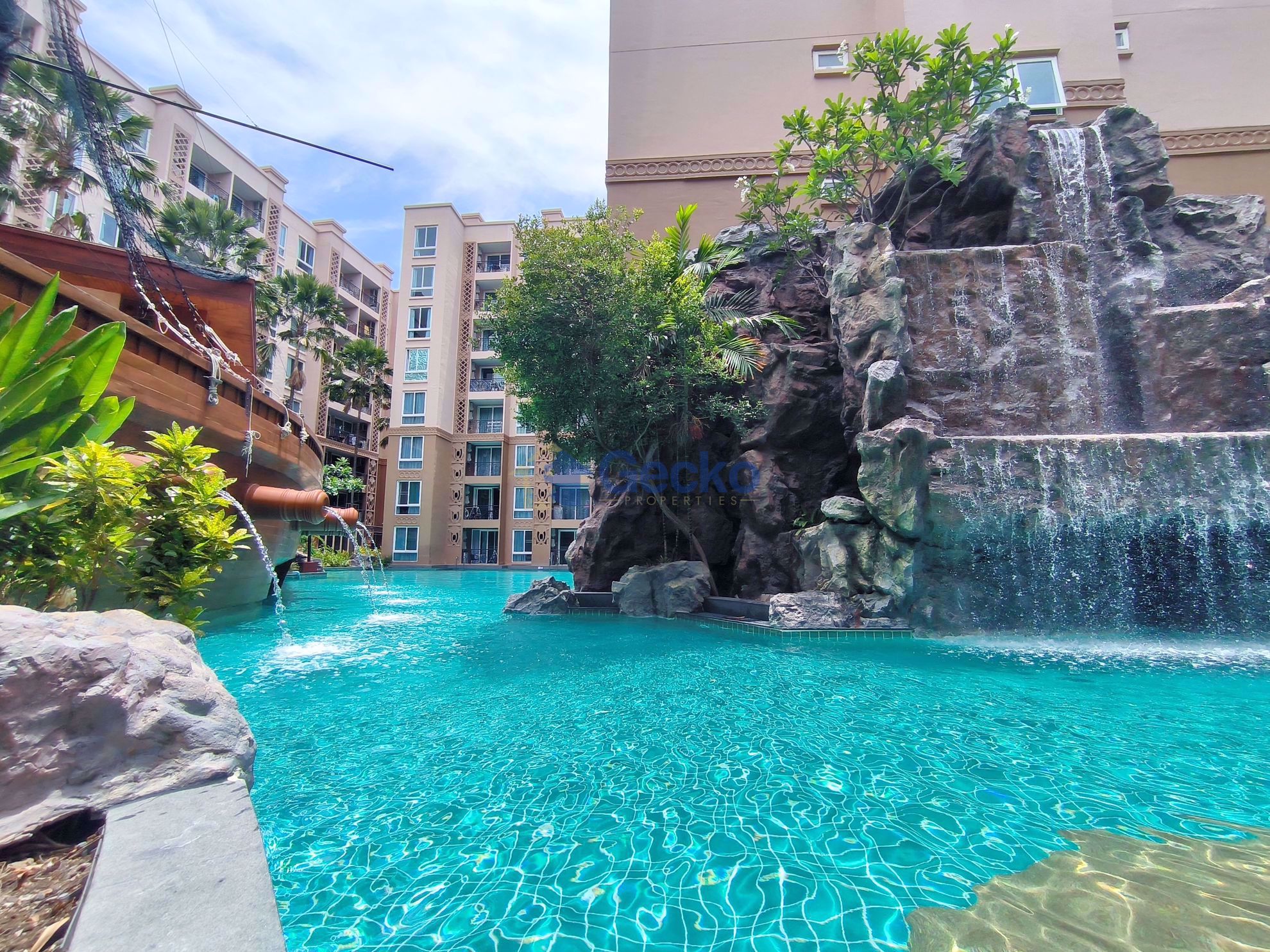 1 ห้องนอน คอนโดมิเนี่ยม in Atlantis Condo Resort จอมเทียน C010941