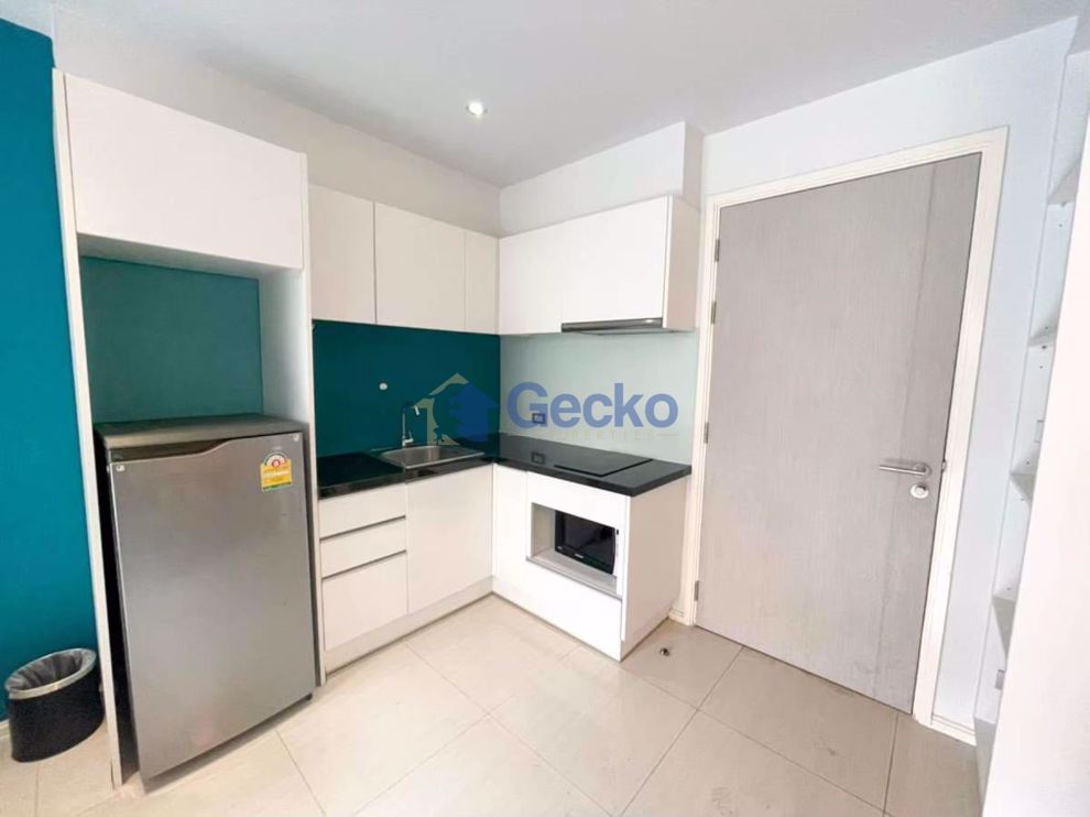 1 ห้องนอน คอนโดมิเนี่ยม in Atlantis Condo Resort จอมเทียน C010941 (Photo 2)