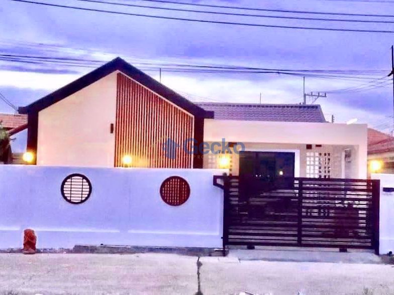 2 Bedrooms House in Park Village  East Pattaya H010943