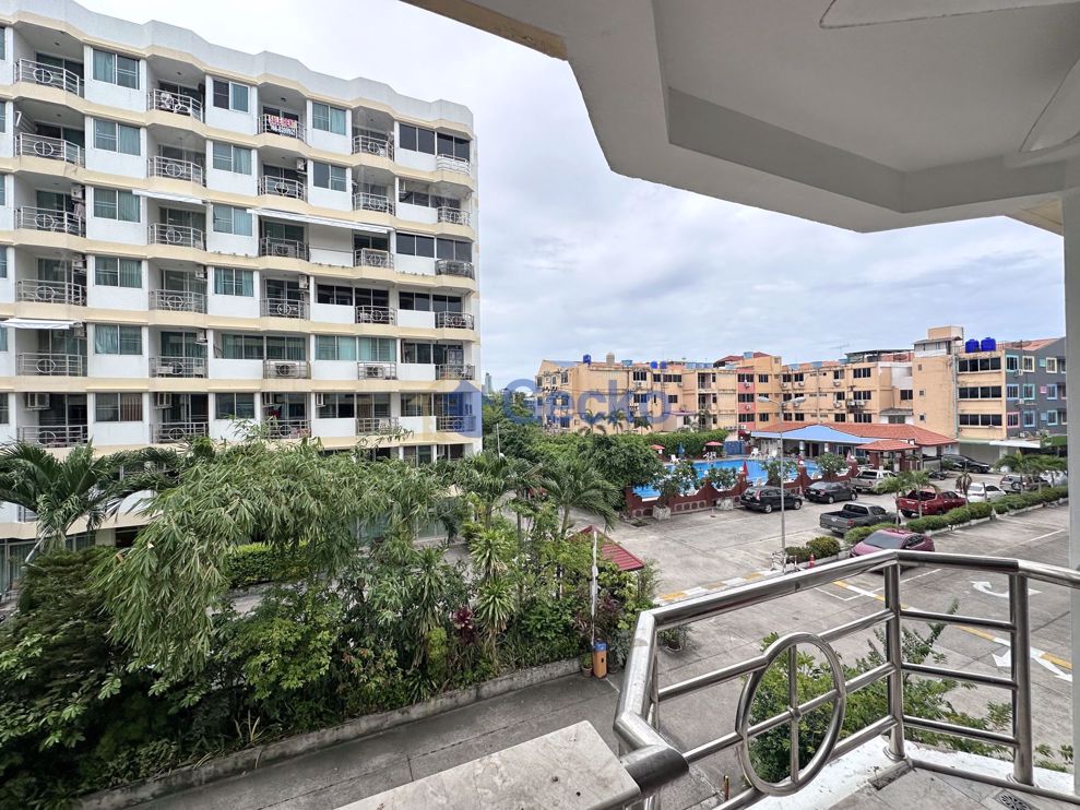 1 Bedroom Condo in VCC Condotel South Pattaya C010944 (Photo 2)