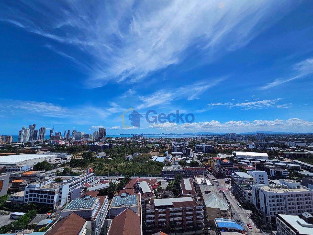 Studio Condo in Once Pattaya North Pattaya C010955