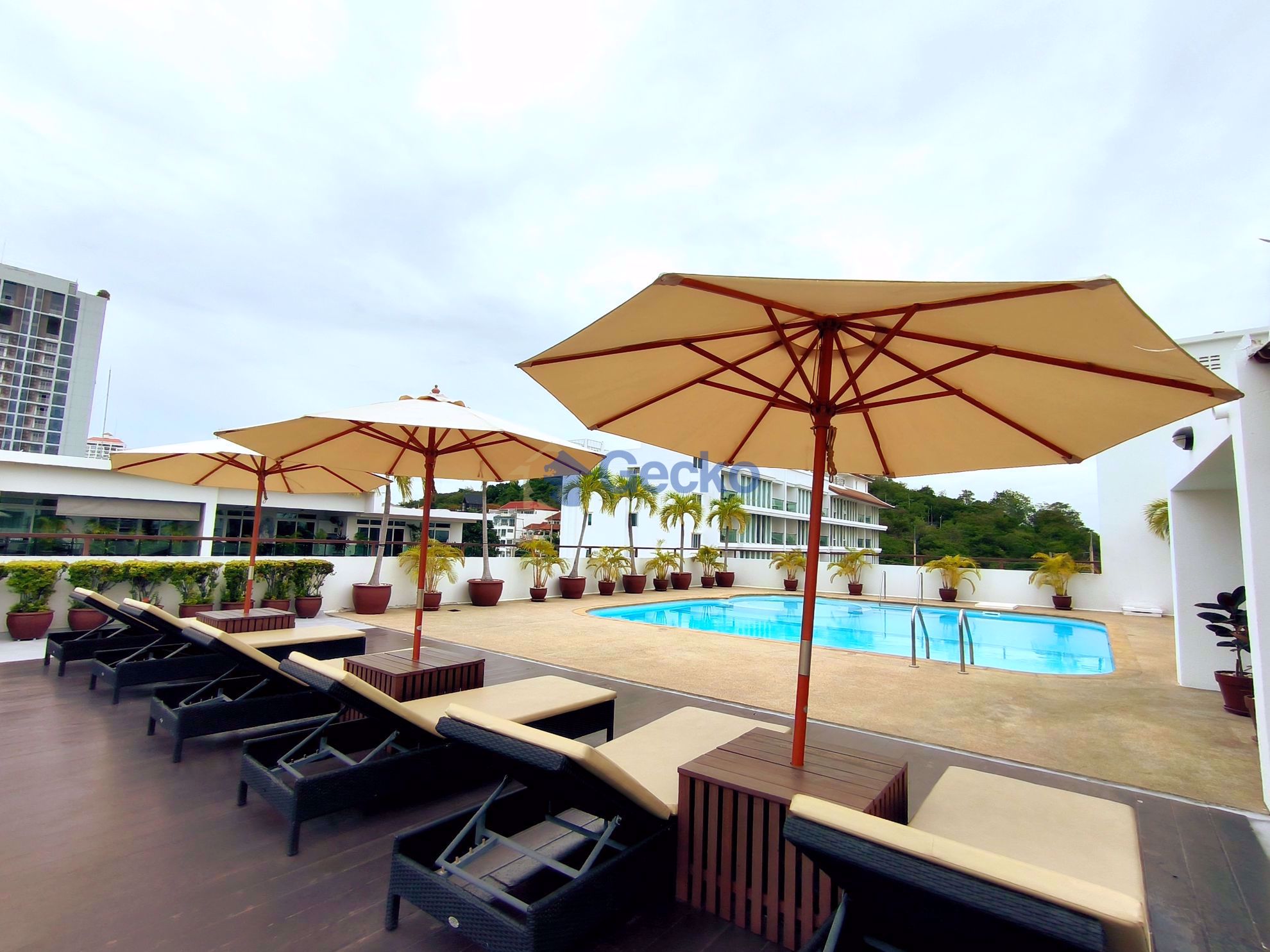 2 ห้องนอน คอนโดมิเนี่ยม in สยามโอเชี่ยน วิว พระตำหนัก C010965
