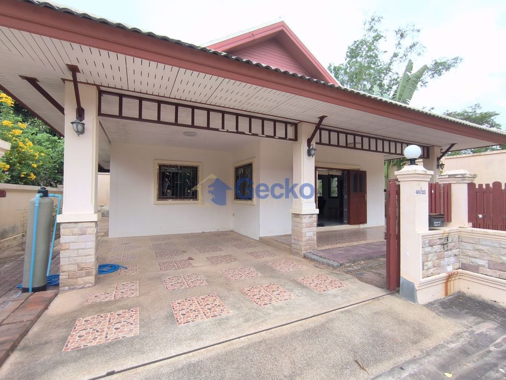 2 ห้องนอน บ้าน in Rose Land & House  พัทยาตะวันออก H010281 (Photo 2)