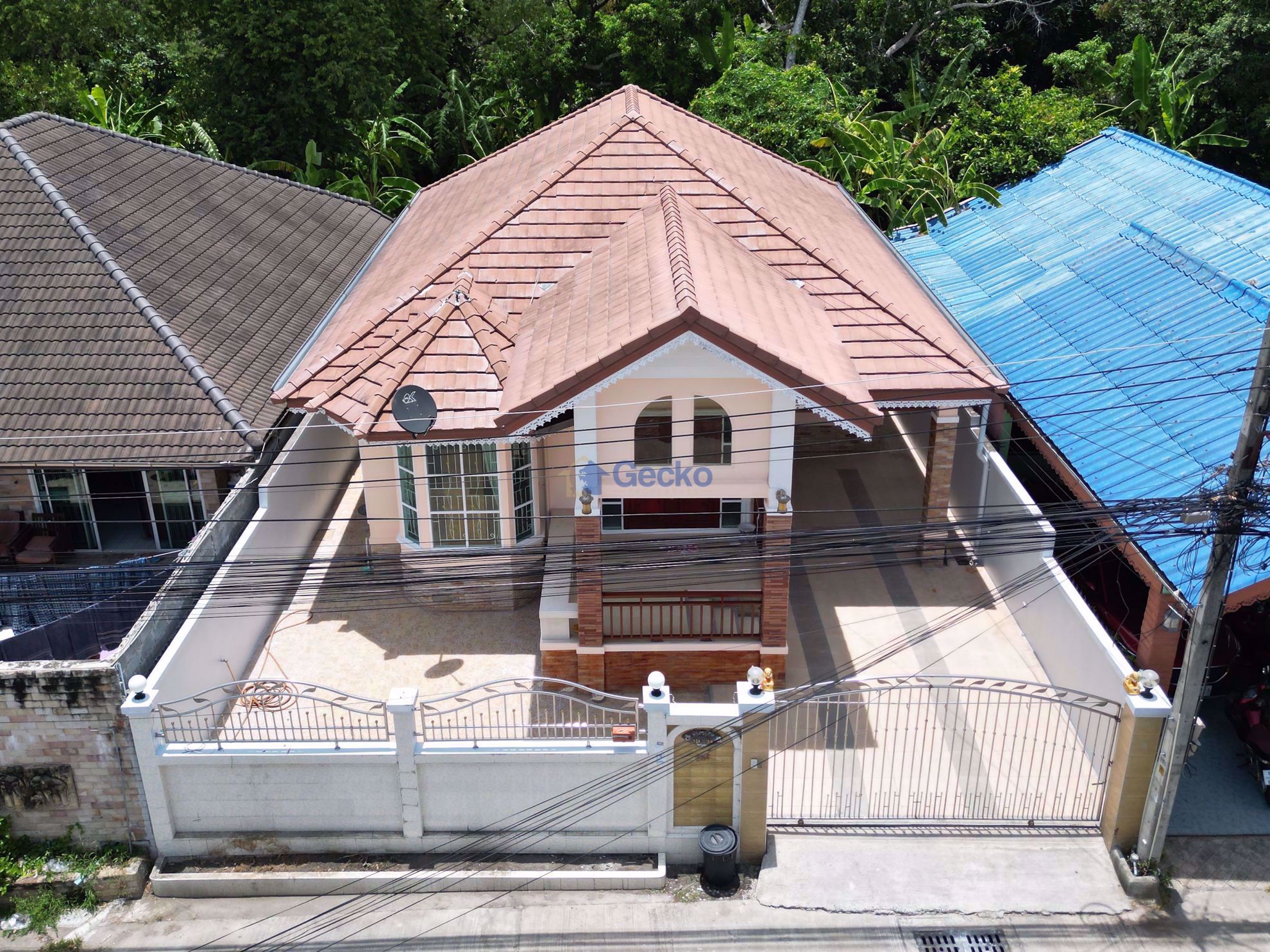 2 Bedrooms House  South Pattaya H003281
