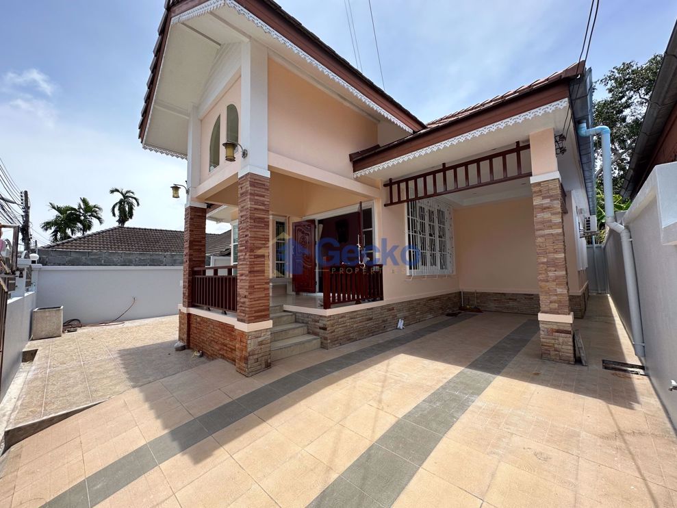 2 Bedrooms House  South Pattaya H003281 (Photo 1)